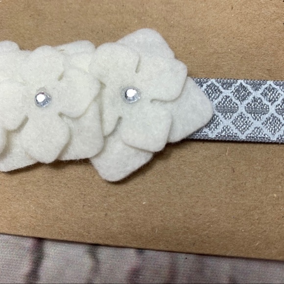 Bumbelou Floral Infant/Baby Elastic Headband - Picture 2 of 4